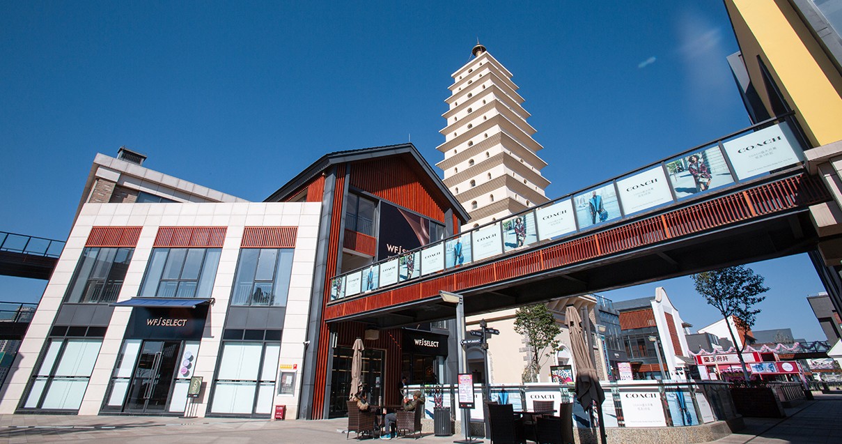 ca88官方唯一网站奥莱·滇池小镇